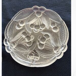 FOUR beautiful Mikasa Clear Glass Dessert salad plates glass cherry vintage